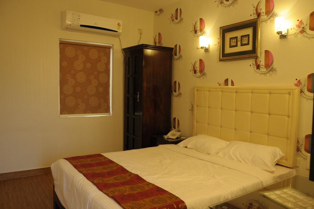 Vijayawāda Hotel Executive Inn מראה חיצוני תמונה