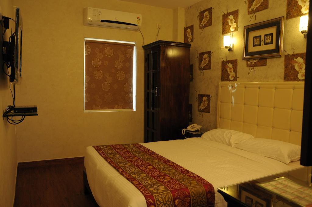 Vijayawāda Hotel Executive Inn מראה חיצוני תמונה