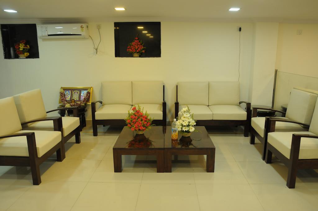 Vijayawāda Hotel Executive Inn מראה חיצוני תמונה